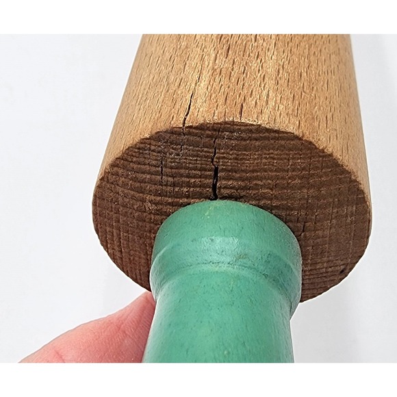 Vintage Wooden Rolling Pin Green Handles Baking Dough Pastry Kitchen Tool - Picture 5 of 7
